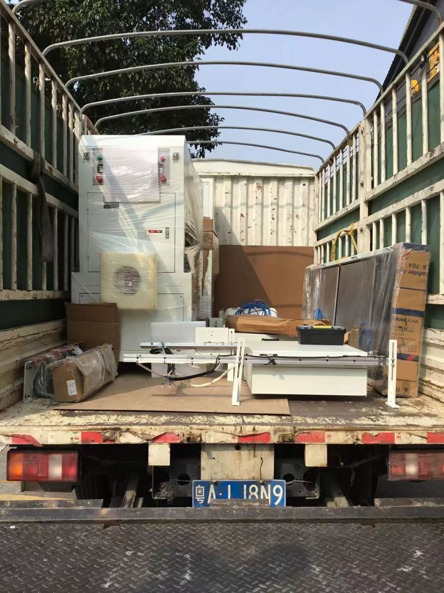 PVC坐墊高周波機送貨圖